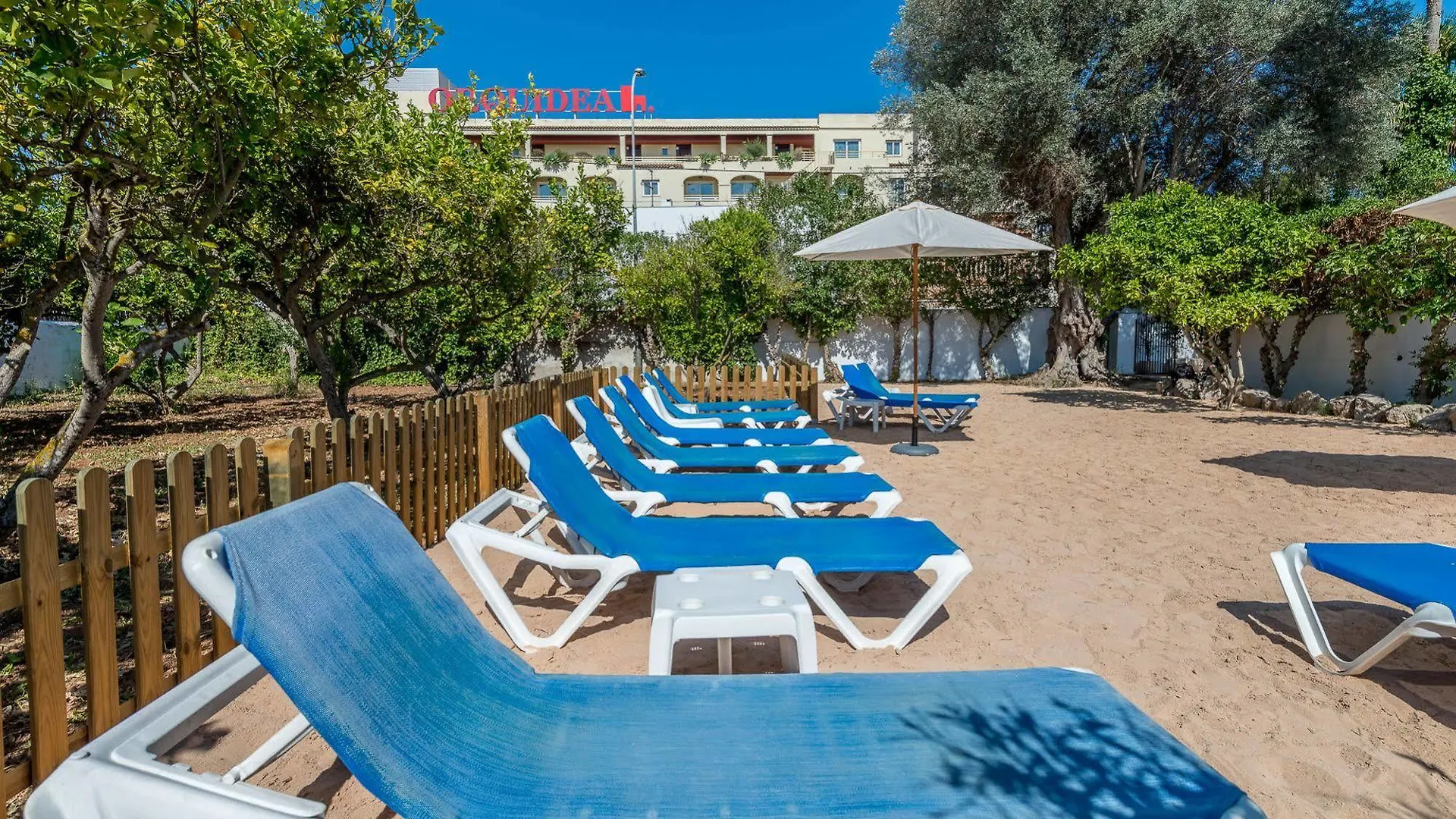 Pierre & Vacances Ros Ibiza Santa Eulária des Riu 0*,