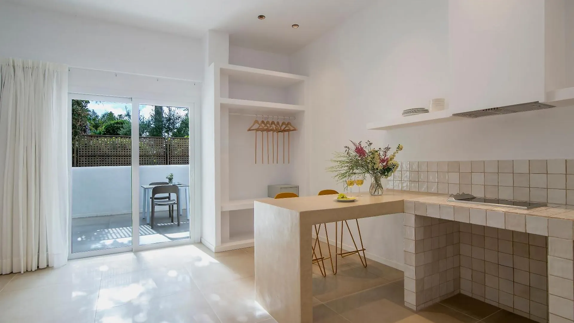 Apartamentos Ros Santa Eulalia del Río España